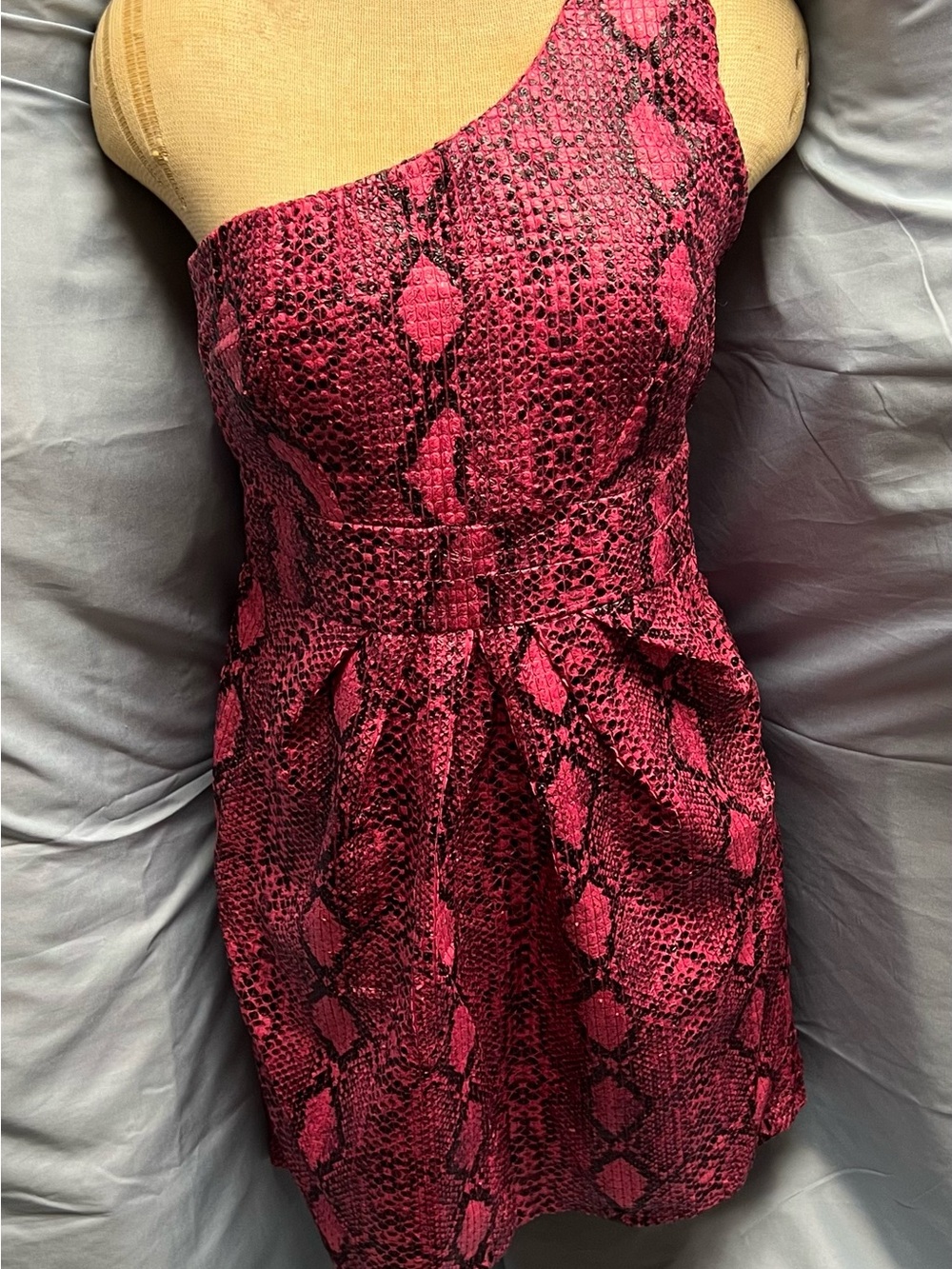 WOW couture One-Shoulder Pink Snake-Print Dress